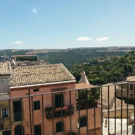 Ibla Baroque Loft Apartment Ragusa Ngoại thất bức ảnh